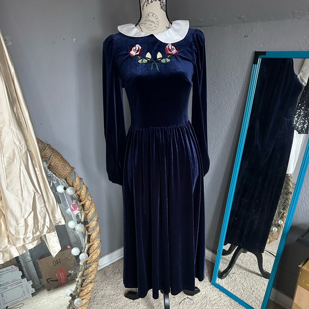 Vintage style velvet dress